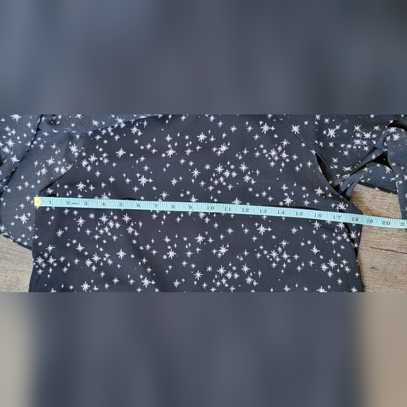 Laundry by Shelli Segal Blouse Women's 8 Black & White Twinkle Star Long-sleeved - Picture 13 of 16